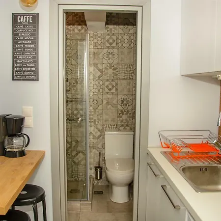 Apartment Comfy Brand New Apt Near Acropolis Museum